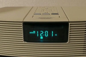 Bose Wave Radio Model AWR1-1W - Bild 1 von 8