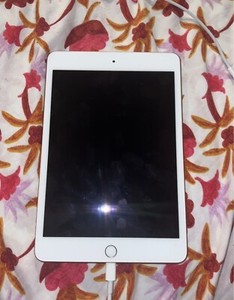 Apple iPad Mini (5th Generation) Gold for sale | eBay