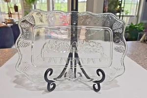VINTAGE CLEAR Tiara Indiana Depression Pressed Glass Last Supper Bread Plate - Picture 1 of 6