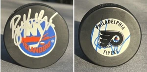 Eric & Brett Lindros 2 autógrafos firmados oficial de la NHL disco volador isleño - Imagen 1 de 3