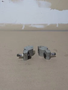 Polaris OEM Bogie Wheel Bracket 5130570 Pair Set - Picture 1 of 6