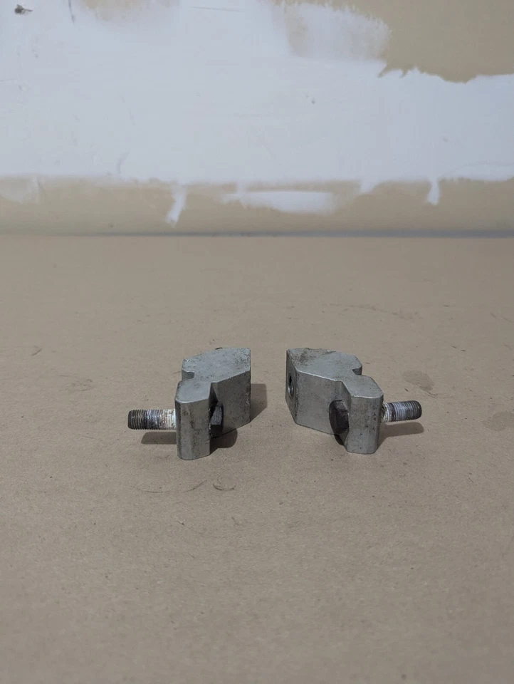 Polaris OEM Bogie Wheel Bracket 5130570 Pair Set  - Image 1 of 4