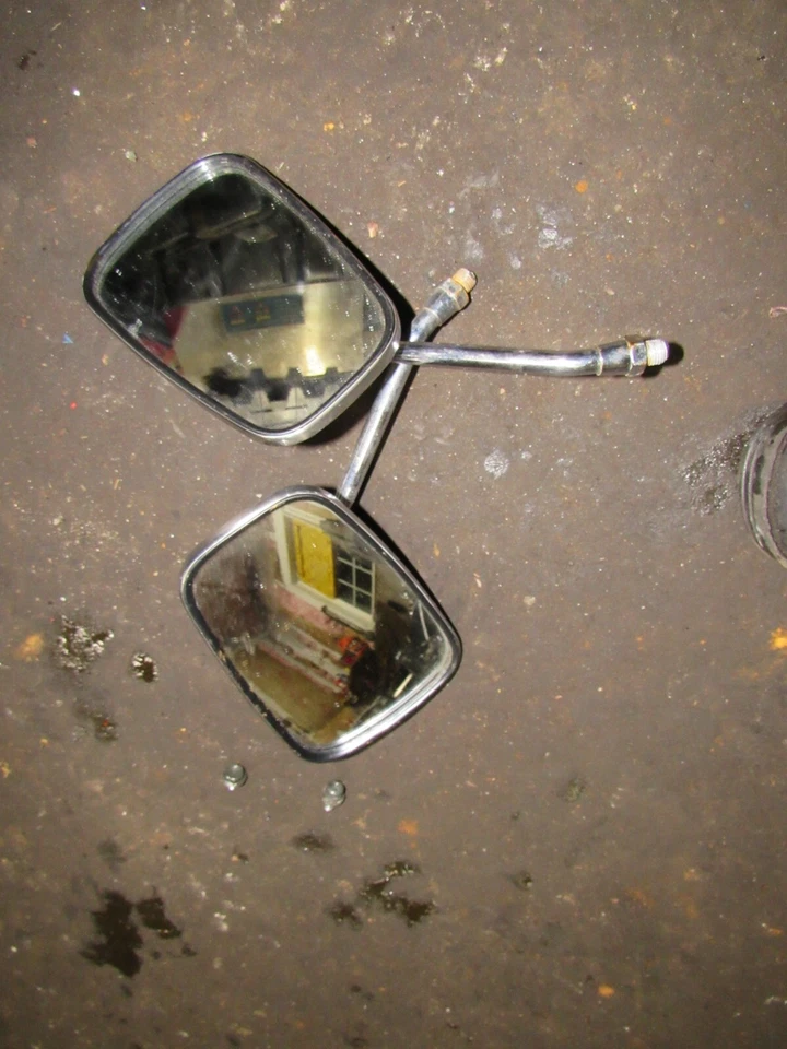 Espejos retrovisores izquierdo derecho Suzuki vs1400 Intruder 1996 Foto 1 de 1