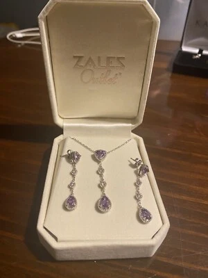 #42) Juego de amatista y zafiro blanco creado en laboratorio en plata de ley Foto 1 de 4