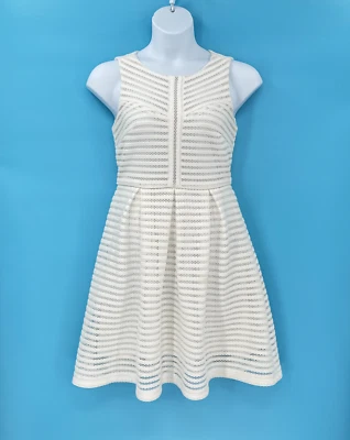 White Fit & Flare Textured Dress 8 Sleeveless Mesh Overlay Party Wedding - Image 1 of 4