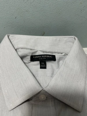 Camisa de vestir Banana Republic para hombre manga larga gris y blanco a rayas con botones XL Foto 1 de 4