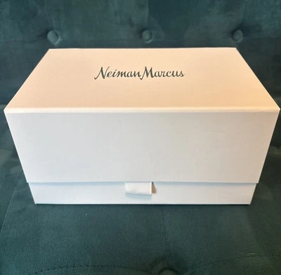 New Collapsible Neiman Marcus Gift Box Magnetic Closure Medium Size Gold Logo - Image 1 of 4