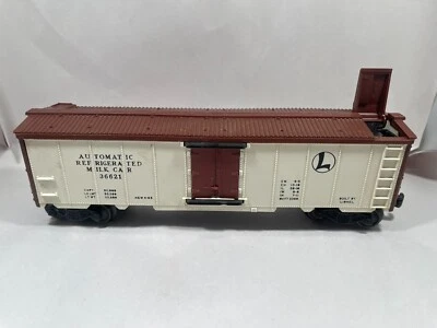 Vintage Lionel 36621 Milk Car 1950s Automatic Refrigerated Train Rarity - Image 1 of 4