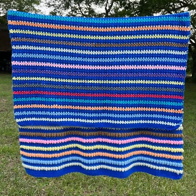 Cobertor afegão antigo crochê azul multicolorido listrado feito à mão 49 x 66 - Imagem 1 de 4