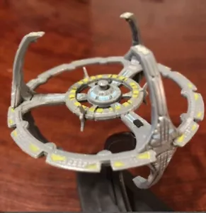 Furuta, Star Trek Figur, Federation Ships & Alien Ships,"DEEP SPACE NINE" - Bild 1 von 5