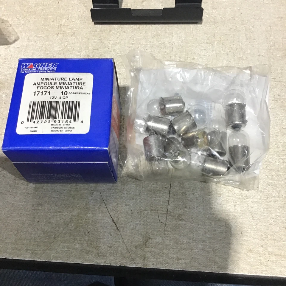 Lot of (10) Wagner 17171 General Use Bulb - Image 1 of 1