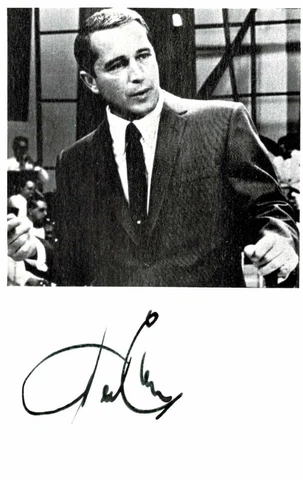 Perry Como Original Signature On Card No. 8589 A Cover