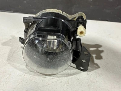 Faro antiniebla derecho bmw m sport e90 328i 335 335Xi LCi 09-11 E60 E61 535i 550i OEM Foto 1 de 4