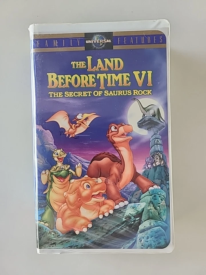 The Land Before Time VI: The Secret of Saurus Rock (VHS 1998 Clamshell) 83361 - Image 1 of 4