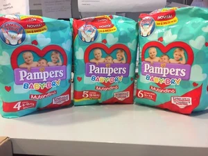 new 4 PAMPERS pannolini BABY-DRY MUTANDINA TAGLIA 5. (12-18kg) - Foto 1 di 1