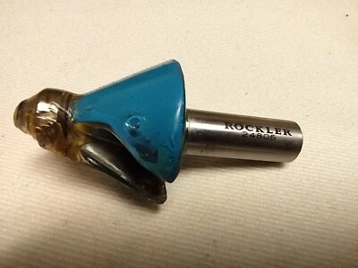 Broca de roteador Rockler 30° chanfro - 1-3/8" diâmetro x 7/8" altura x 1/2" haste - Imagem 1 de 3