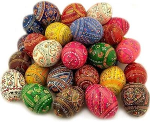 8 Pack Assorted Hand Painted Wooden Pysanky Egg Easter Eggs for Decor 2 5/8 In - Picture 1 of 4