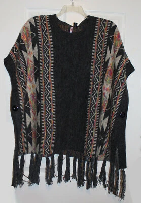 Poncho Love by Design Feminino XL Franjas Carvão/Multi Malha Novo - Imagem 1 de 4