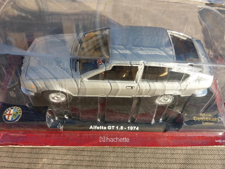 ALFETTA GT 1.8 1974 SCALA 1/24 NUOVA - Immagine 1 di 1