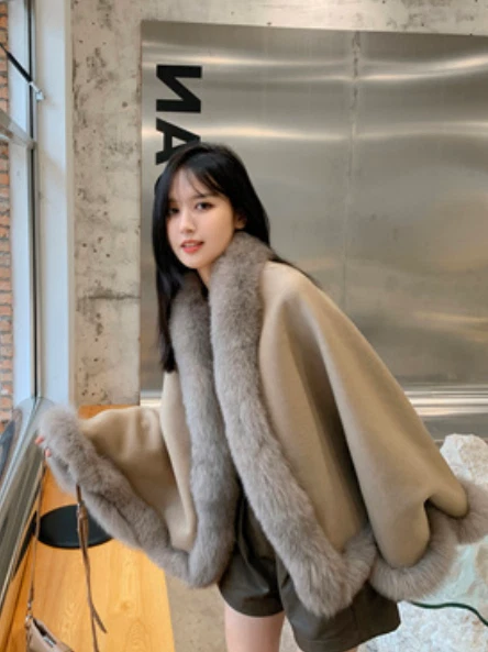 Womens Wool Cashmere Shawl Ponchos Real Fox Fur Trim Around Cape Fur Shawl Wraps - Image 1 of 4