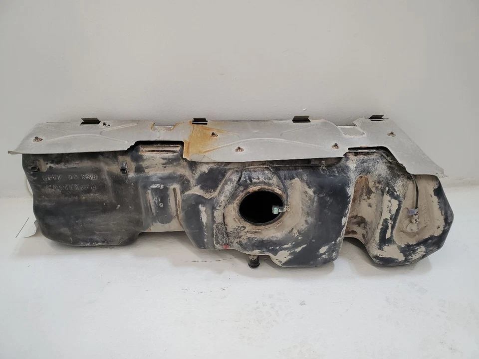 2004 - 2018 GMC SIERRA 1500 PICKUP Fuel Tank Crew Cab Silao Mexico Plant  Foto 1 de 4