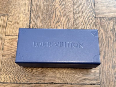 LOUIS VUITTON Azul Marino Caja Vacía Gafas de Sol/Estuche de Gafas Caja Magnética 6.5x2.8x2.4” Foto 1 de 4