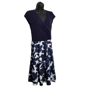 Messic Wrap Style Dress Size M Navy Floral Print Cotton Blend Casual Feminine - Picture 1 of 12
