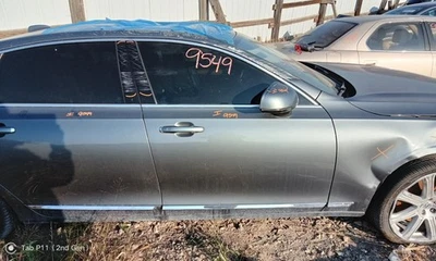Passenger Front Door With Lower Moulding Chrome Fits 18-20 VOLVO S90 728649 - Imagem 1 de 4