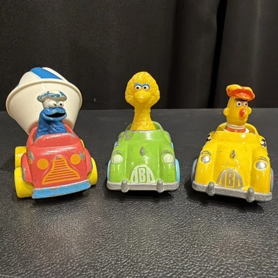 De Colección Sesame Street Muppets Playskool Die Cast Cars Lote De 3 Big Bird Bert Cookie Foto 1 de 4