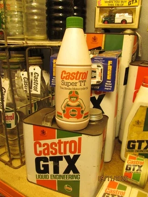 VINTAGE  CASTROL  SUPRT TT  500 ml  bottle, ( empty )... - Image 1 of 4