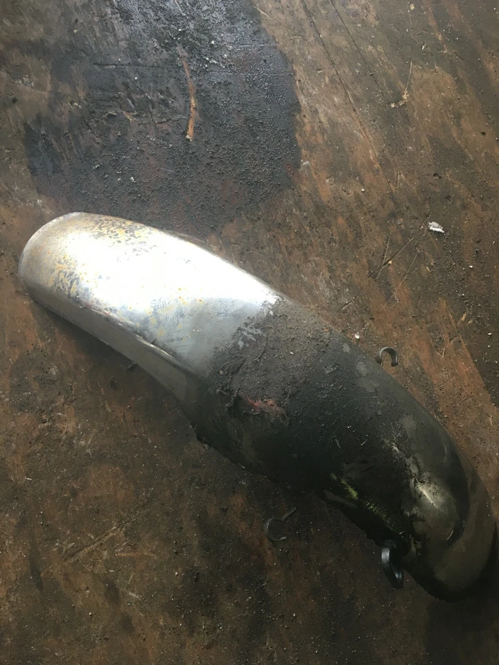 Honda CB1000 C 1983 guardabarros delantero Foto 1 de 1