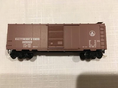 Micro Trains 20316 N-Scale 40ft Steel Boxcar Baltimore & Ohio 465000 - Image 1 of 2