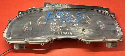 2001 FORD VAN E250 Speedometer yc2f-10848aa - Imagem 1 de 3