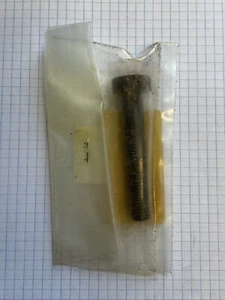 Black and Decker - 131827-00 - Bolt - Picture 1 of 1