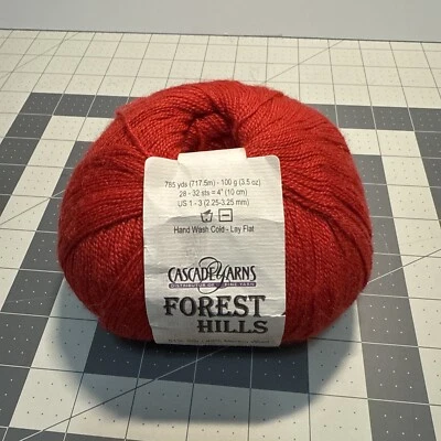 Hilos en cascada Forest Hills encaje seda merino chile rojo 785yds descontinuado Foto 1 de 4