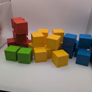 Vintage Tupperware Tupper Toys Busy Blocks Alphabet 25 Blocks - Picture 1 of 6