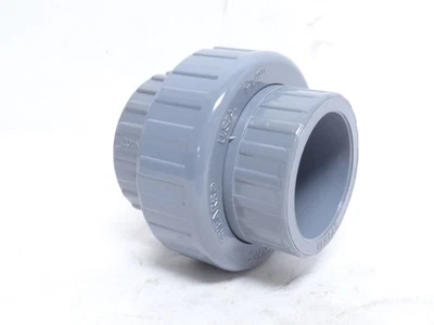 247757 Nuevo-Sin Caja; Unión de Tubería PVC Lanzas 857-015C; Tamaño: Enchufe de 1-1/2"; Sch: 80 Foto 1 de 4