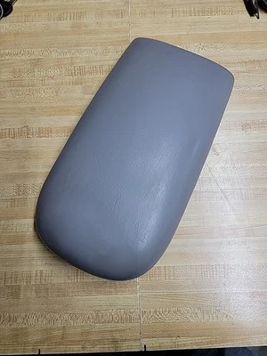 Ford Expedition 1998-2002 reposabrazos consola tapa estrecha gris OEM  Foto 1 de 4