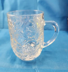 One Princess House Fantasia 4" Glass Mug Poinsettia Clear Coffee Tea Replacement - Picture 1 of 4