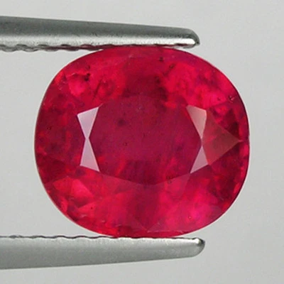 3.48 ct BEAUTIFUL LUSTROUS PINKISH RED 100% NATURAL RUBY GEM - See Vdo  1599 SY - Image 1 of 2