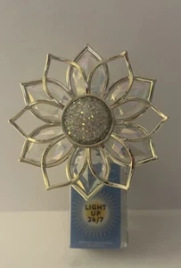 Bath & Body Works Iridescent Gold Wallflower Plug In Fragrance Light Up BBW New - Picture 1 of 2