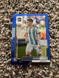 2022-23 Donruss FIFA JULIAN ALVAREZ /99 Rookie RC Optic Blue Prizm #8 - Picture 1 of 3