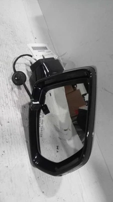 2021 Chevrolet Blazer Right Door Mirror Assembly Black Used 706438 45000 Mi - Image 1 of 4