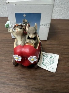 Charming Tails The Getaway Car Apple Car Just Married Mice 1997 Mouse Vintage - Picture 1 of 17