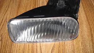 CADILLAC SEVILLE STS SLS FOG LIGHT RH 1998-2004 OEM PASSENGER - Picture 1 of 5