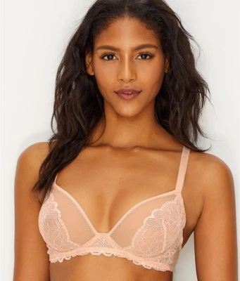 Sujetador con aros sin forro de encaje Lily Of France 2177002 beige brillante talla 34D Foto 1 de 4