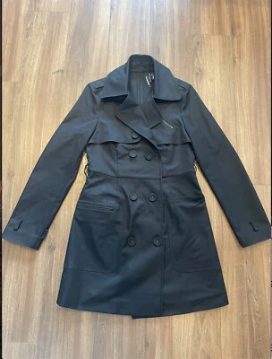 Chaqueta y abrigo Marciano, gabardina, talla s, con cinturón, talla s Foto 1 de 4
