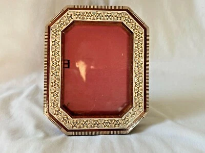 Egyptian Inlaid Mother of Pearl Picture Frame Octagon Handmade 6.5" X 5.25" #256 - Image 1 of 4