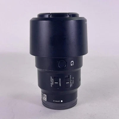 Teleobjetivo de fotograma completo Sony G 90 mm f/2,8 montaje E Macro Prime SEL90M28G Foto 1 de 4