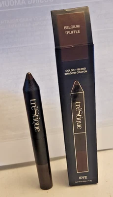 Trestique Shadow Crayon- Belgium Truffle color + Blend Shadow Crayon, Eye Shadow - Image 1 of 4